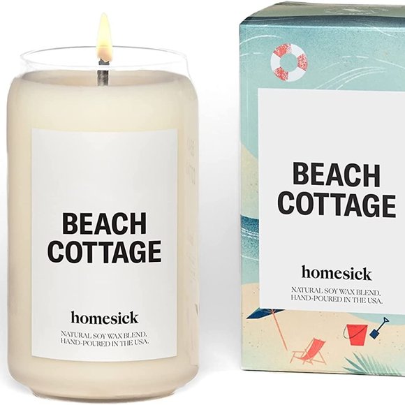 Homesick Premium Scented Candle - Beach Cottage - Picture 1 of 6